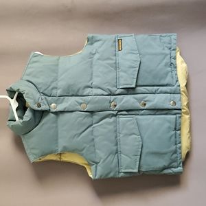 Woolrich puffer vest size 4
